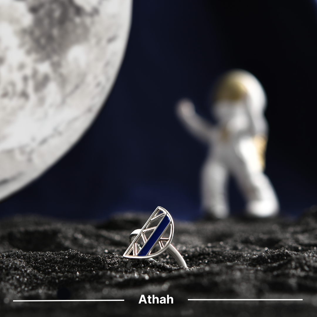 Athah Space Walk Enamel Ring