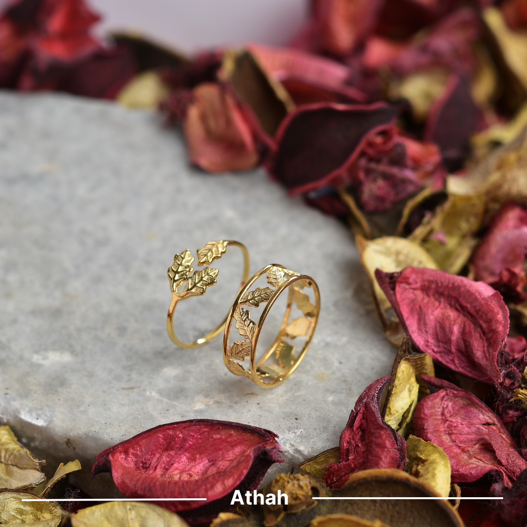 Athah Mystic Leaf Band Ring