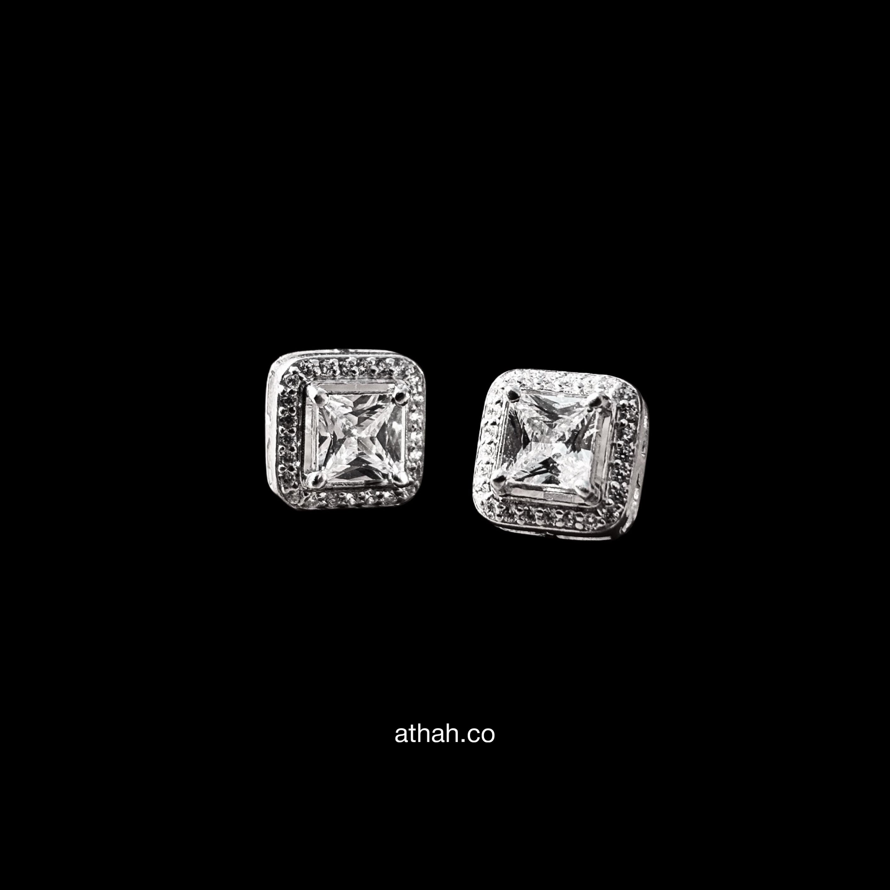 Athah Box Glittera Studs